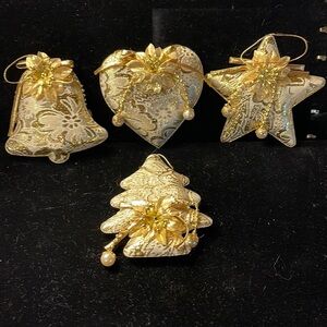 Homco 5508 Gold Tapestry Design w/Pearl accents set of 4 NIB